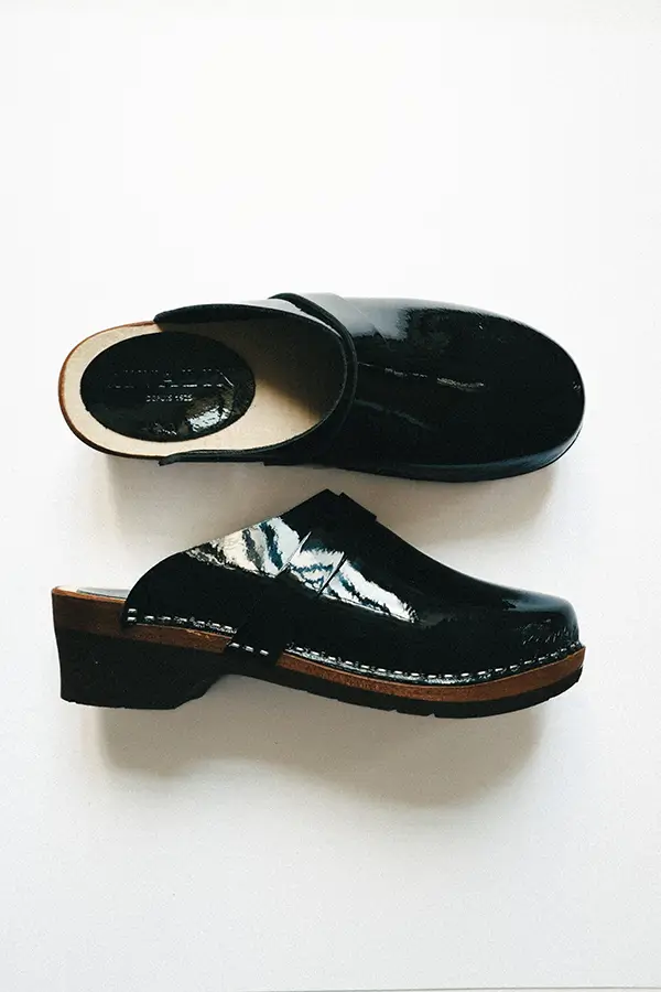 Sabot Suédois Verni Noir