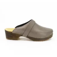 Sabot en cuir taupe et semelle bois