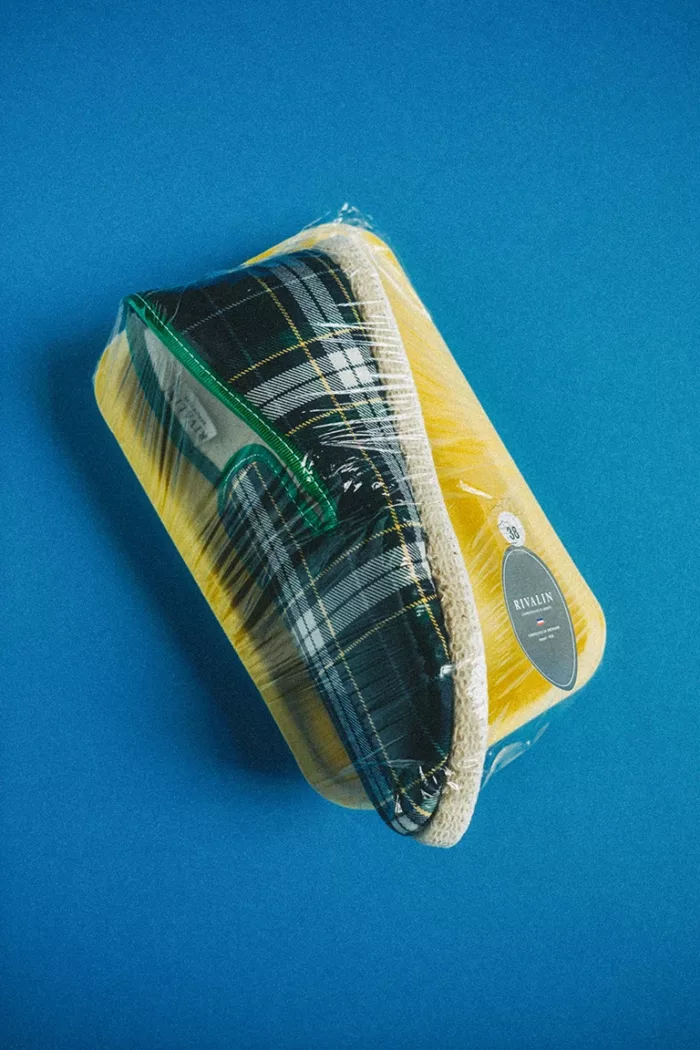Charentaise écossaise Tartan bleu vert sous plastique